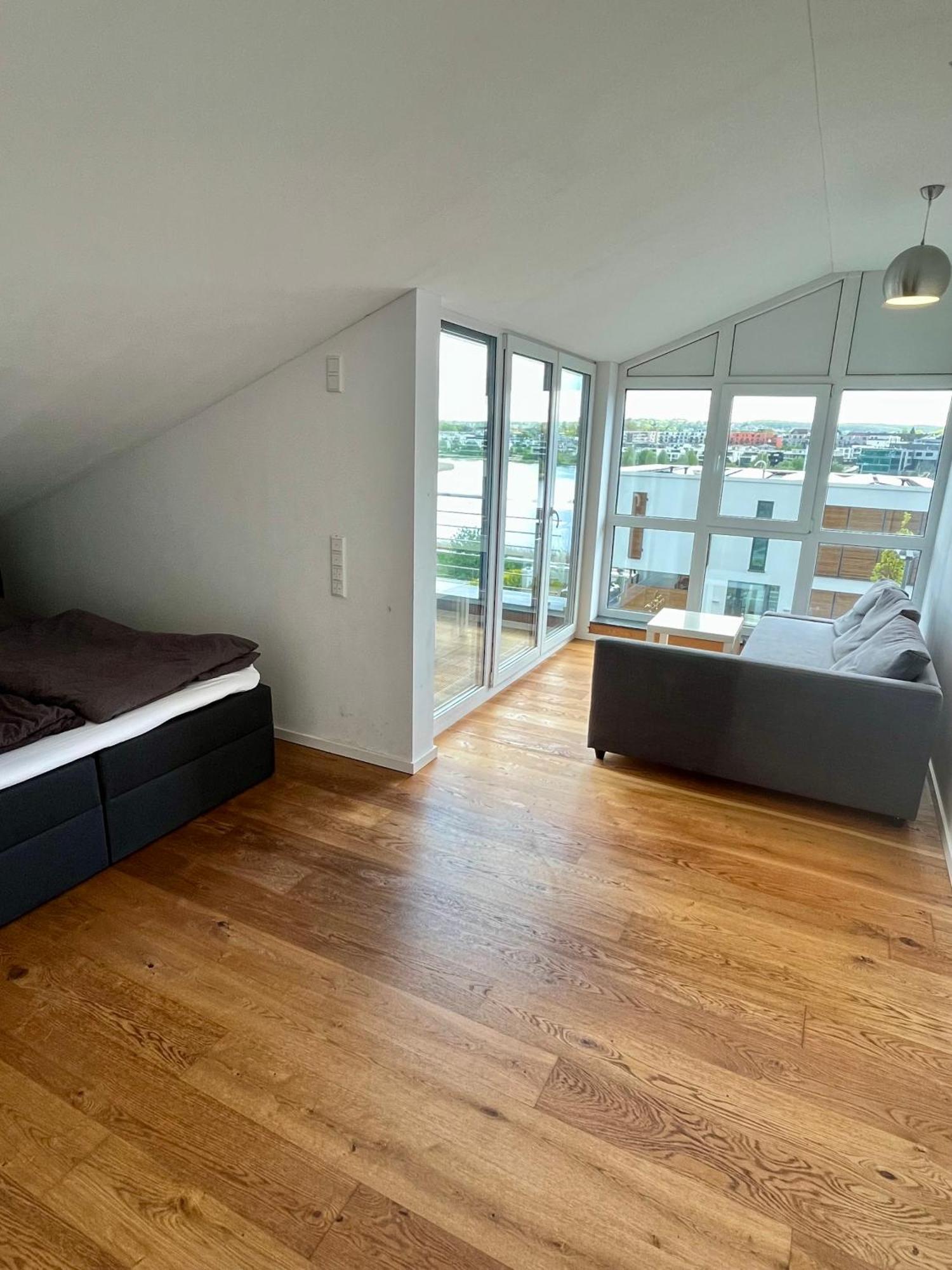 Haus Mit Panoramablick Auf Den Phoenixsee Dortmund Eksteriør billede