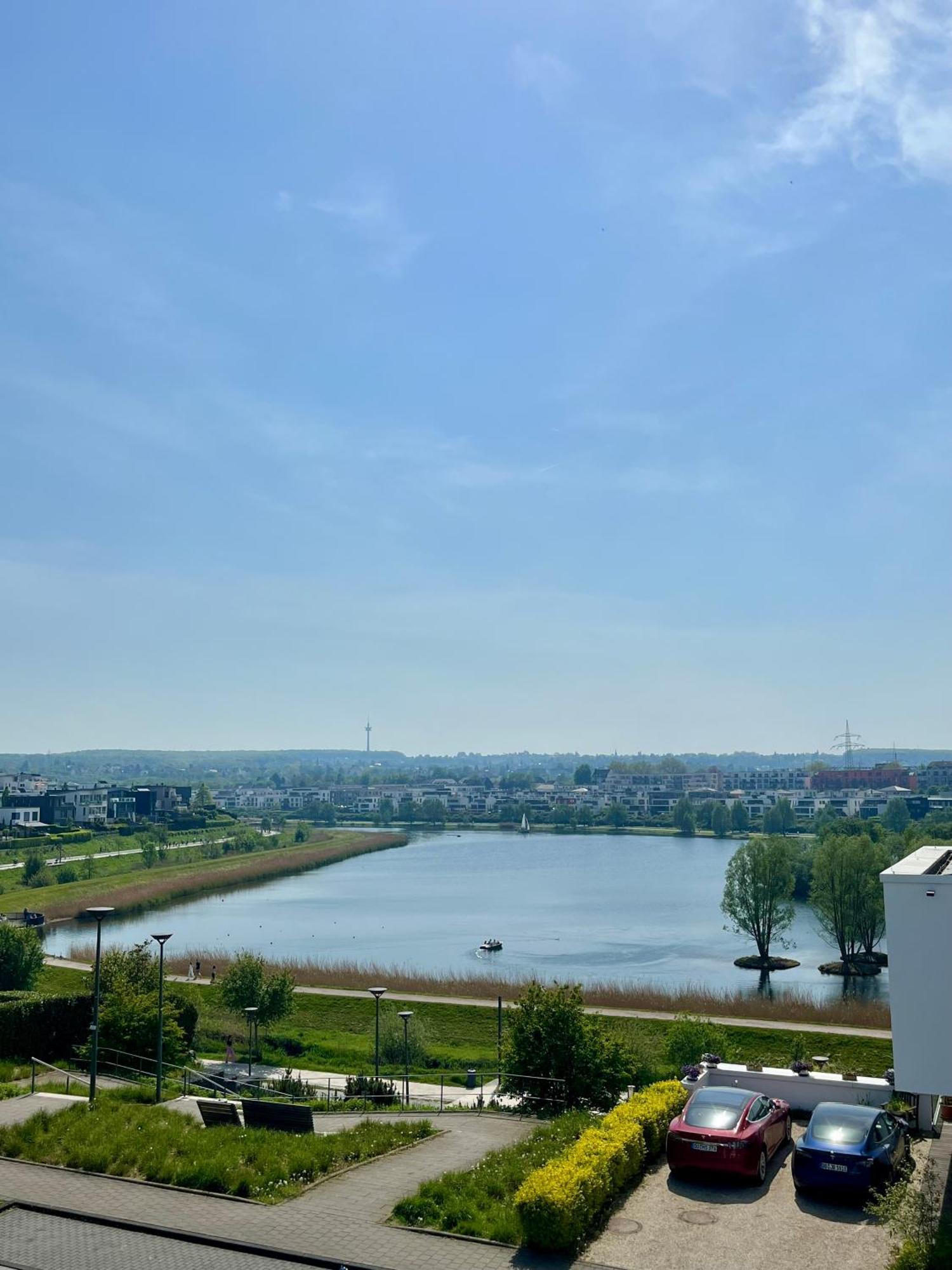 Haus Mit Panoramablick Auf Den Phoenixsee Dortmund Eksteriør billede